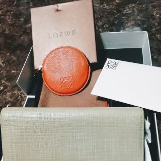 ロエベ(LOEWE)のロエベLOEWE コインケース オレンジ(コインケース)