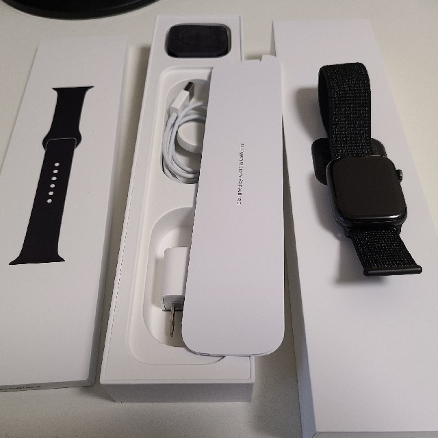 Apple Watch series5 44mm GPSモデル