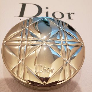 ディオール(Dior)のDior パウダーコンパクトケース(フェイスパウダー)