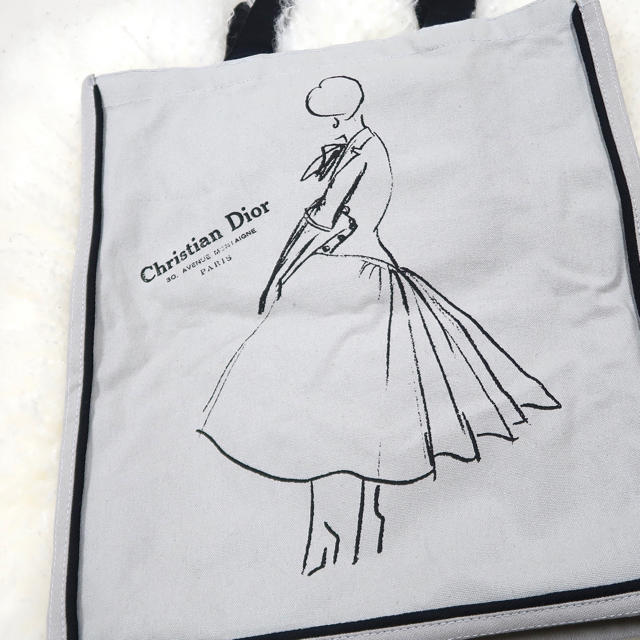 Christian Dior(クリスチャンディオール)の限定！【Dior展覧会】限定のトートバッグ　エコバック レディースのバッグ(トートバッグ)の商品写真