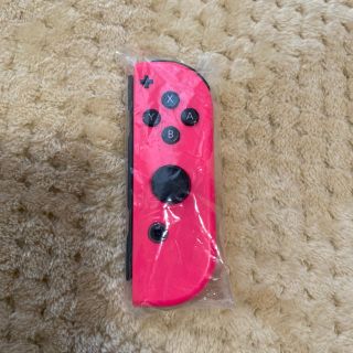 ニンテンドースイッチ(Nintendo Switch)のNintendo Switch Joy-Con (R) のみ  ネオンピンク(その他)