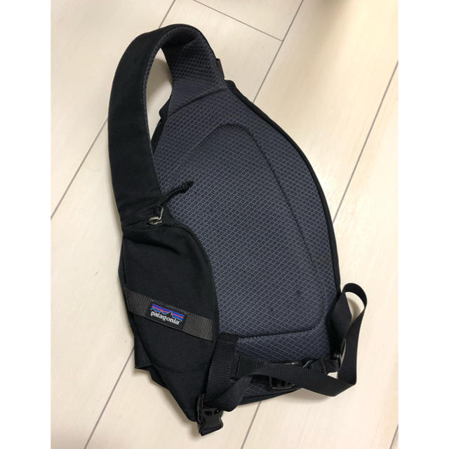 ✨Patagonia✨ ワンショルダーバッグ Atom Sling 8L ⓶