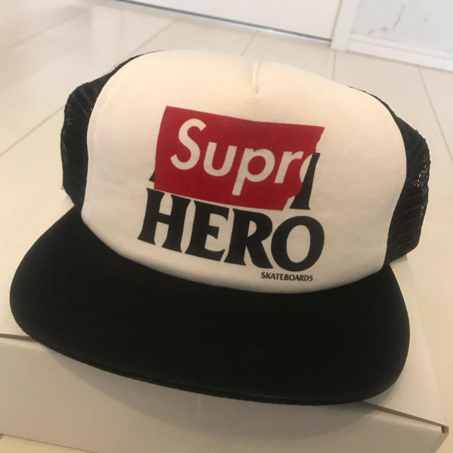 Supreme - supreme anti hero キャップ