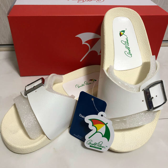 Arnold Palmer(アーノルドパーマー)のアーノルドパーマー サンダル 23.0 レディースの靴/シューズ(サンダル)の商品写真