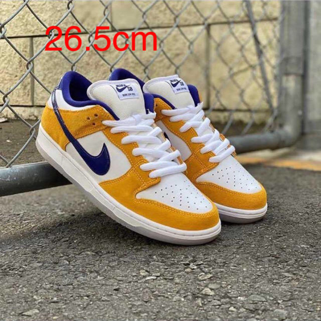 NIKE(ナイキ)の新品　26.5cm NIKE SB DUNK LOW LASER ORANGE メンズの靴/シューズ(スニーカー)の商品写真