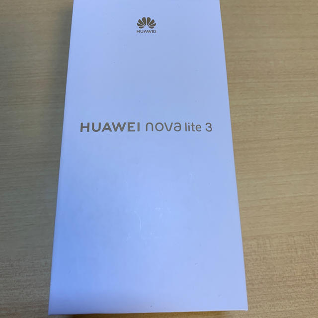 ANDROID(アンドロイド)のHUAWEI nova lite3 SIMフリー 新品未開封 スマホ/家電/カメラのスマートフォン/携帯電話(スマートフォン本体)の商品写真