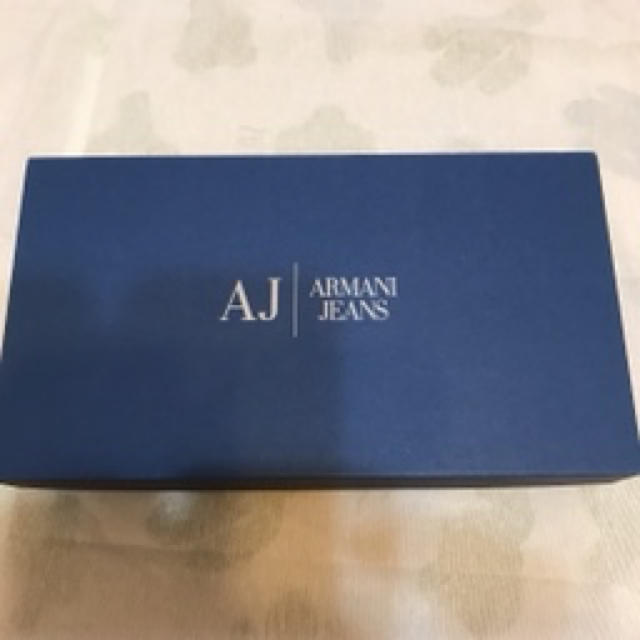 ARMANI JEANS(アルマーニジーンズ)のアルマーニの財布の箱のみ メンズのファッション小物(長財布)の商品写真