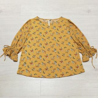 シマムラ(しまむら)のココ様専用　トップス　花柄　ｻｲｽﾞ:M(シャツ/ブラウス(長袖/七分))