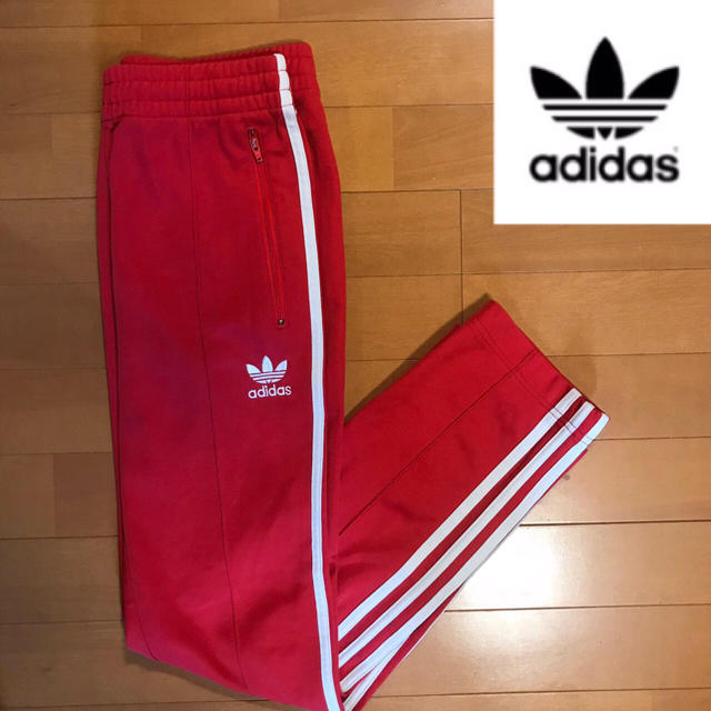 adidas(アディダス)のadidas☆トラックパンツ アディダス☆オリジナルス　レッド　メンズ S メンズのパンツ(その他)の商品写真