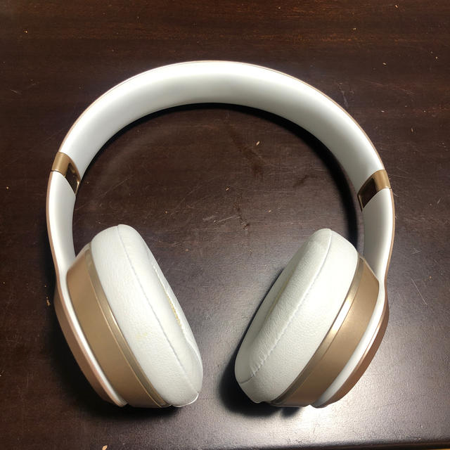 優先配送 ヘッドフォン ワイヤレス タカヤン様専用 beats - ヘッドフォン