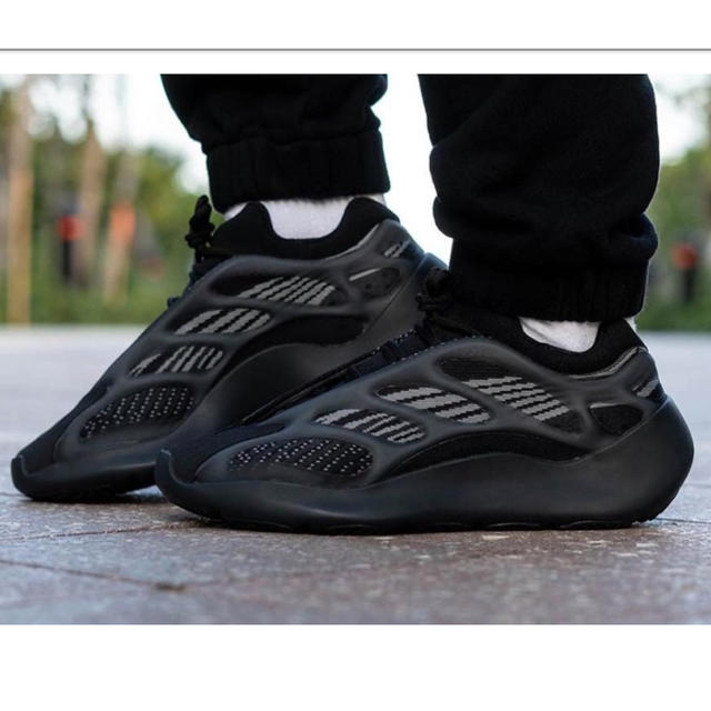 adidasオンライン購入　納品書付　yeezy 700 V3 アルヴァ