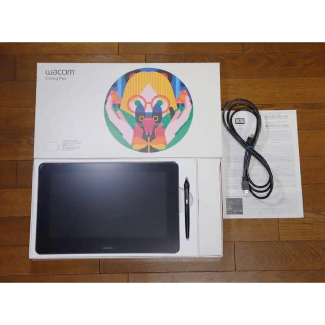 Wacom(ワコム)のWacom ワコム Cintiq Pro 13 DTH-1320/AK0  スマホ/家電/カメラのPC/タブレット(タブレット)の商品写真