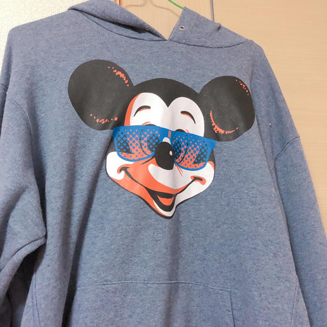 Disney(ディズニー)の♡Disney♡サングラスミッキーパーカー レディースのトップス(パーカー)の商品写真