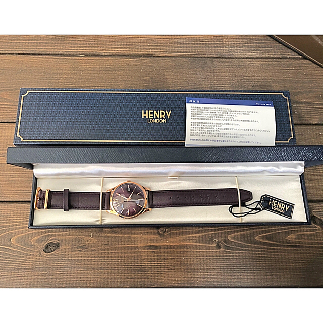 【新品同様】HENRY LONDON HAMPSTEAD 腕時計 電池切れ メンズの時計(腕時計(アナログ))の商品写真