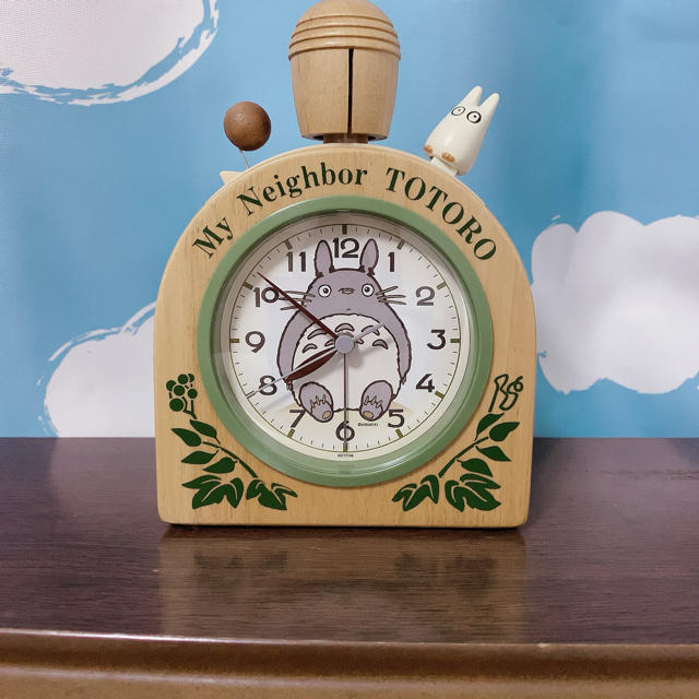 ジブリ(ジブリ)のトトロの時計 インテリア/住まい/日用品のインテリア小物(置時計)の商品写真