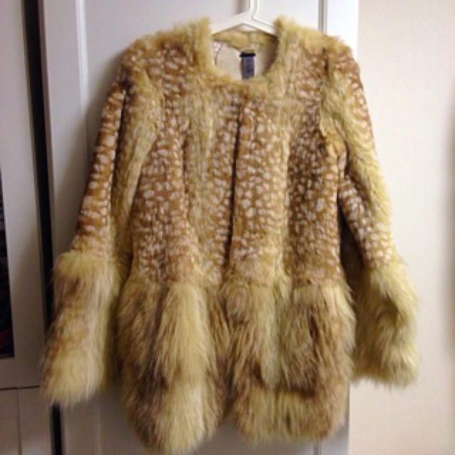 AULA AILA(アウラアイラ)のバンビファーコート レディースのジャケット/アウター(毛皮/ファーコート)の商品写真