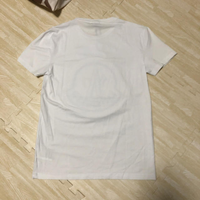 新品　モンクレール  Tシャツ　MONCLER サイズL 1