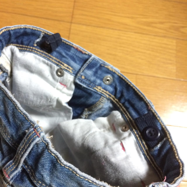 babyGAP(ベビーギャップ)のbabyGap デニムスカート 95 キッズ/ベビー/マタニティのキッズ服女の子用(90cm~)(スカート)の商品写真