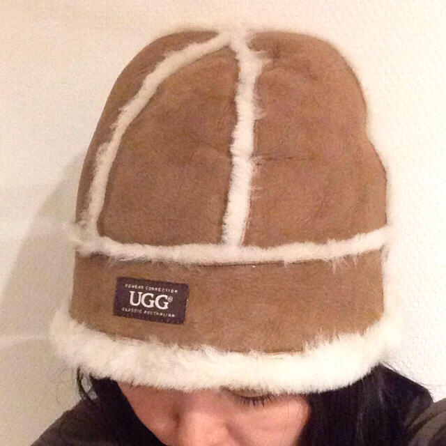 UGG  シープスキン　帽子