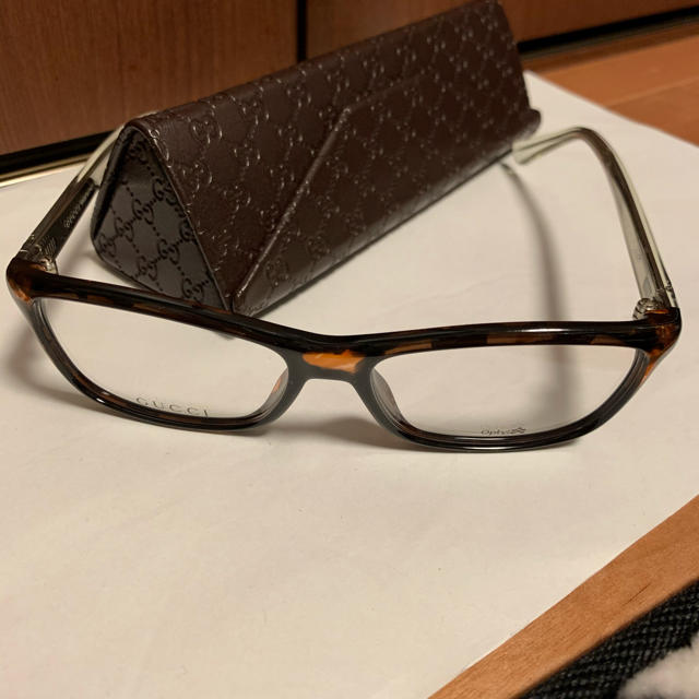グッチ　新品　サングラス　メガネフレーム　GG ケース付きサングラス/メガネ