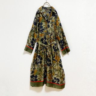 ザラ(ZARA)の【廃盤】ZARA ボタニカル柄 ワンピース ミモレ丈 レディース XL 古着(ひざ丈ワンピース)