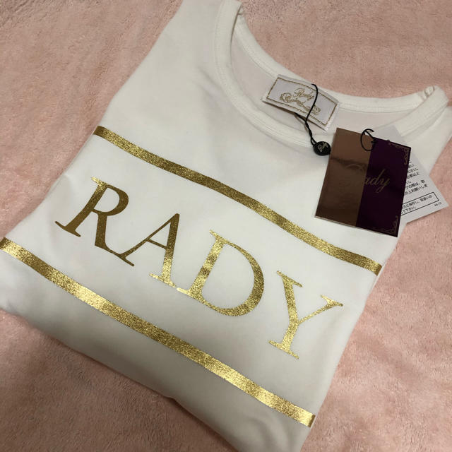 Rady(レディー)のRady ロゴTシャツ レディースのトップス(Tシャツ(半袖/袖なし))の商品写真