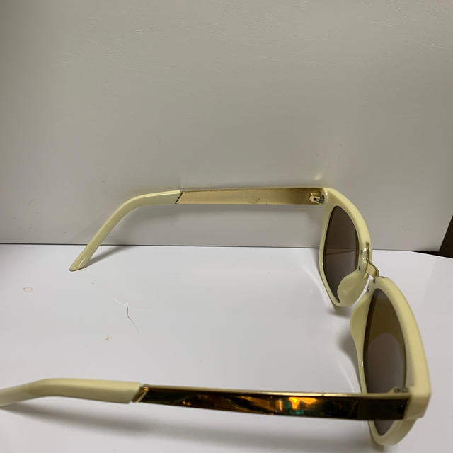 MURUA(ムルーア)のサングラス レディースのファッション小物(サングラス/メガネ)の商品写真
