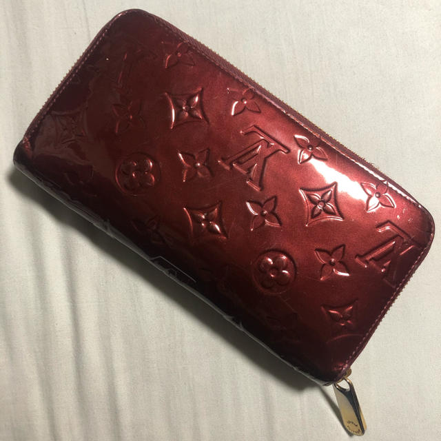 ファッション小物LOUIS  VUITTON ルイヴィトン　ヴェルニ　長財布