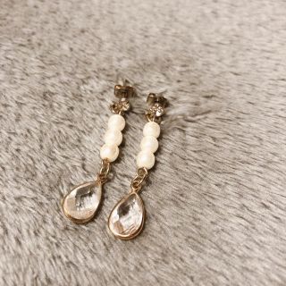 ピアス(ピアス)