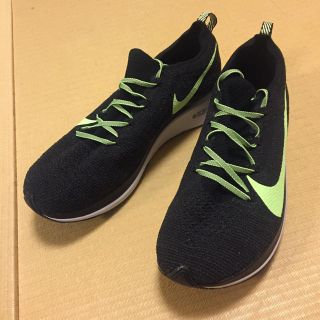 ナイキ(NIKE)のほぼ新品 NIKE ナイキ ズームフライ フライニット 27.5cm(シューズ)