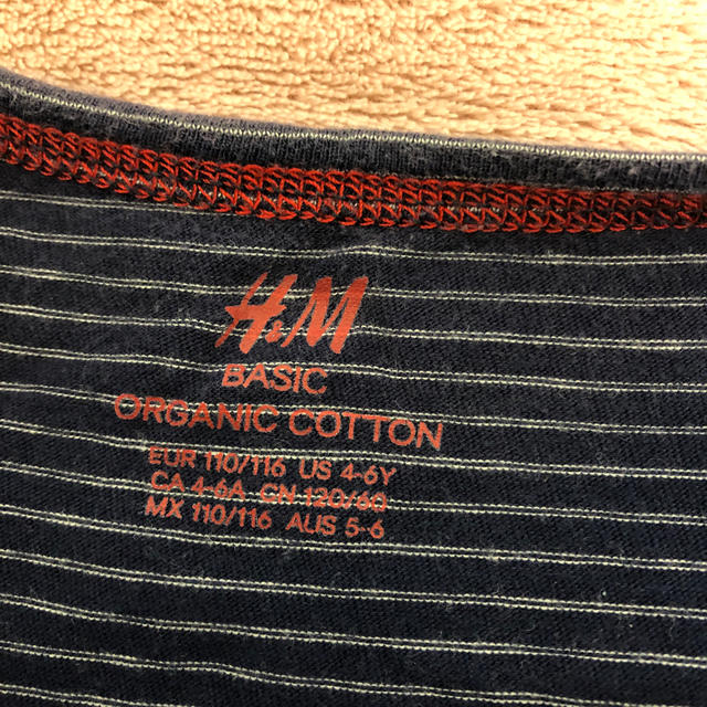 H&M(エイチアンドエム)のあや様専用H&M ボーダーロンT キッズ/ベビー/マタニティのキッズ服男の子用(90cm~)(Tシャツ/カットソー)の商品写真