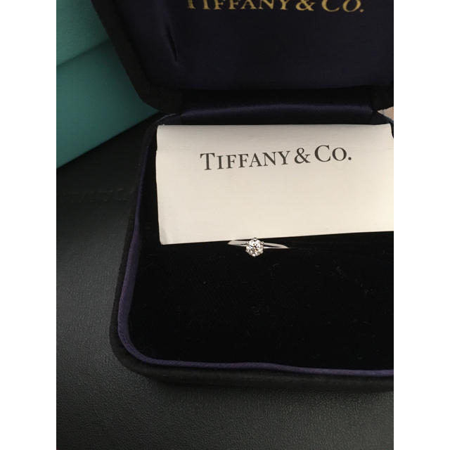 Tiffany & Co.(ティファニー)のティファニー【婚約指輪、エンゲージリング】 レディースのアクセサリー(リング(指輪))の商品写真