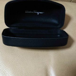 フェラガモ(Ferragamo)の～期間限定セール～新品・未使用！フェラガモ サングラスケース(その他)