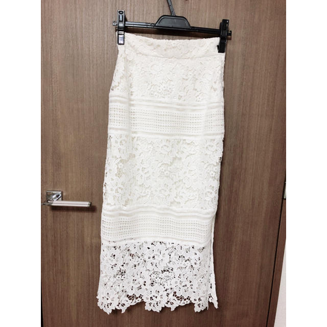 31 Sons de mode(トランテアンソンドゥモード)の31♡ケミカルレース切替ロングタイトスカート♡ホワイト レディースのスカート(ロングスカート)の商品写真