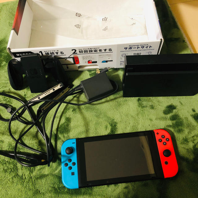 Nintendo Switch Joy-Con ネオンブルー　ネオンレッド　本体