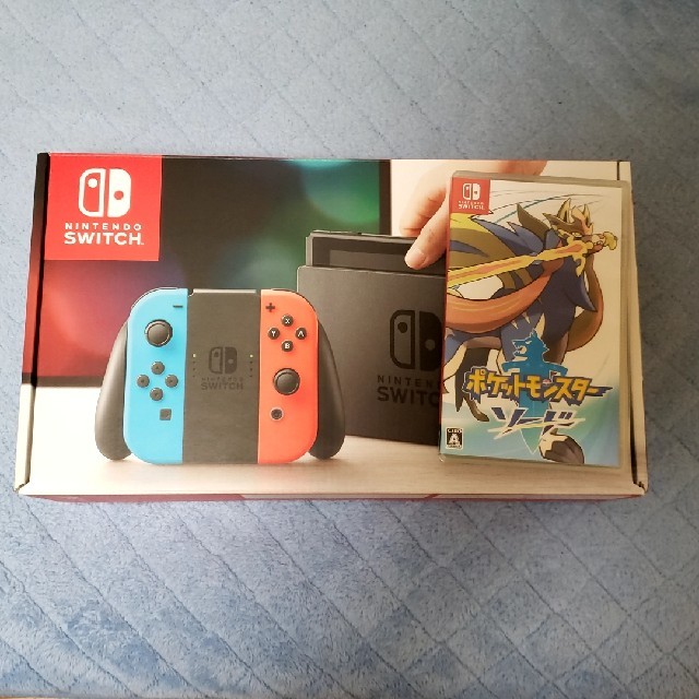 任天堂switch本体+ポケモンソード