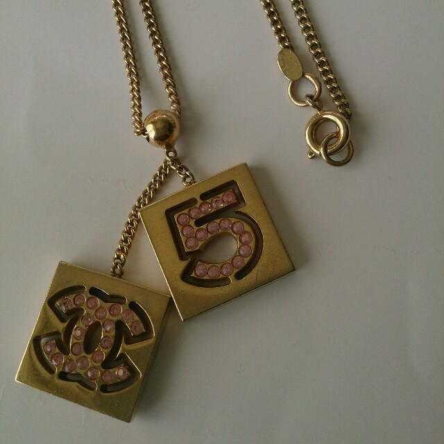 CHANEL(シャネル)のCHANEL正規ヴィンテージ ネックレス レディースのアクセサリー(ネックレス)の商品写真