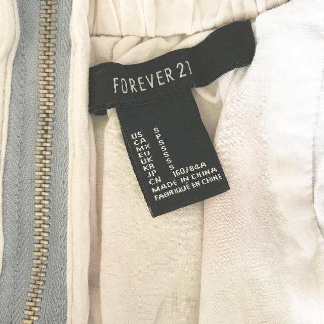 FOREVER 21(フォーエバートゥエンティーワン)のFOREVER21 ワンピース S レディースのワンピース(ミニワンピース)の商品写真