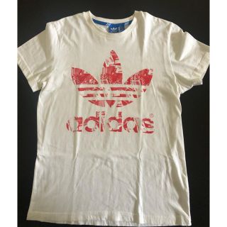 アディダス(adidas)のadidas Tシャツ(Tシャツ/カットソー(半袖/袖なし))