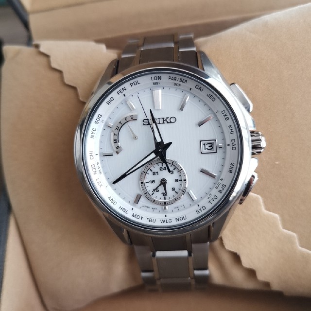 SEIKO - 新品未使用* SEIKO セイコーブライツ SAGA283 電波ソーラーの