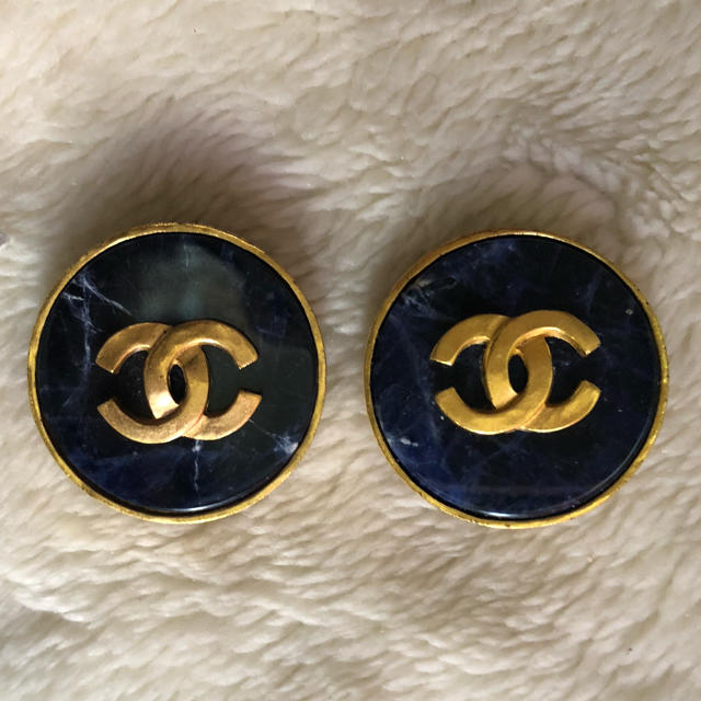 CHANEL イヤリング