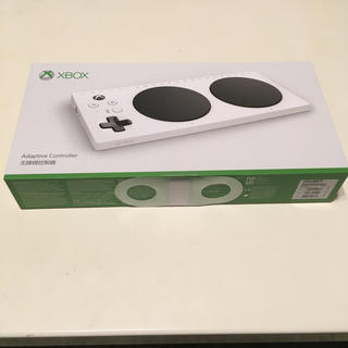 エックスボックス(Xbox)のXbox アダプティブ コントローラー(家庭用ゲーム機本体)