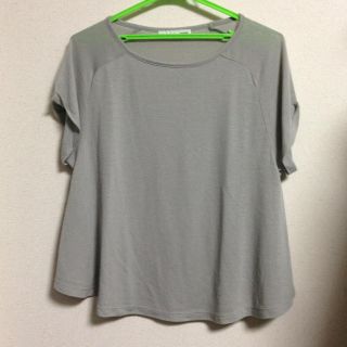 マウジー(moussy)のmoussy カットソー(カットソー(半袖/袖なし))