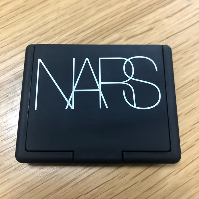 NARS(ナーズ)のNARS チーク　王道4013 コスメ/美容のベースメイク/化粧品(チーク)の商品写真