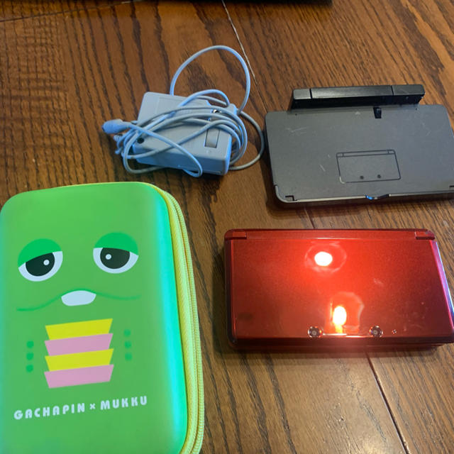 3DS本体＋ケース＋充電器＋カセット