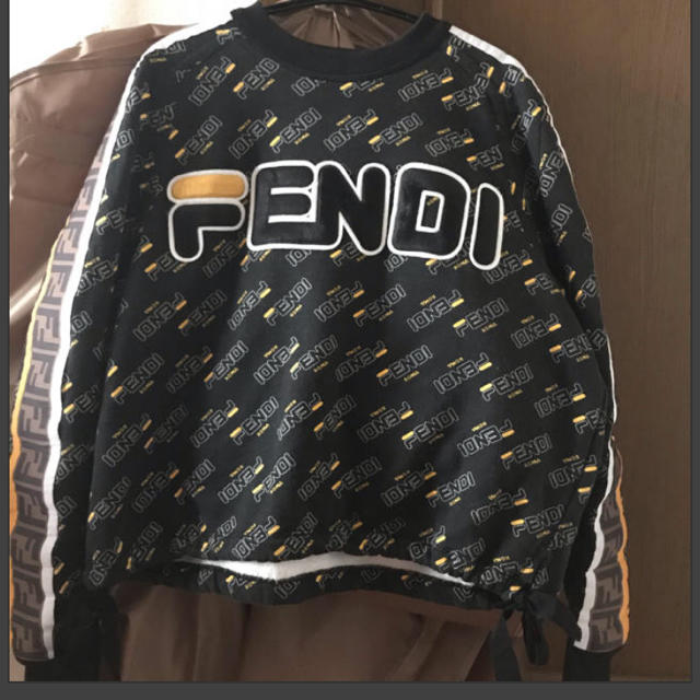 FENDI フェンディ　マニア　スウェット　トレーナー