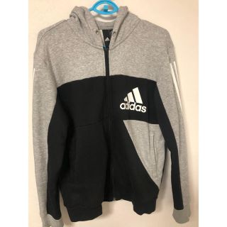 アディダス(adidas)のadidas パーカー(パーカー)