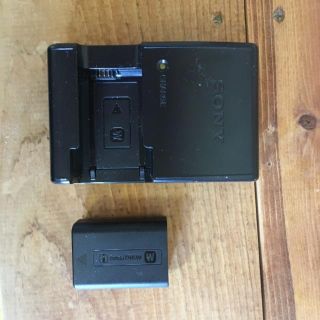 ソニー(SONY)のソニー　デジカメ　バッテリー/チャージャー　BC-VW1/NP-FW50 (その他)