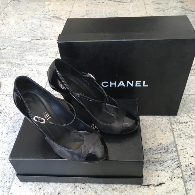 CHANEL(シャネル)のCHANELハイヒール レディースの靴/シューズ(ハイヒール/パンプス)の商品写真
