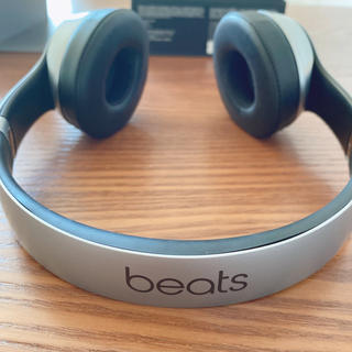 ビーツバイドクタードレ(Beats by Dr Dre)のApple Beats solo2 wireless ワイヤレスヘッドホン(ヘッドフォン/イヤフォン)